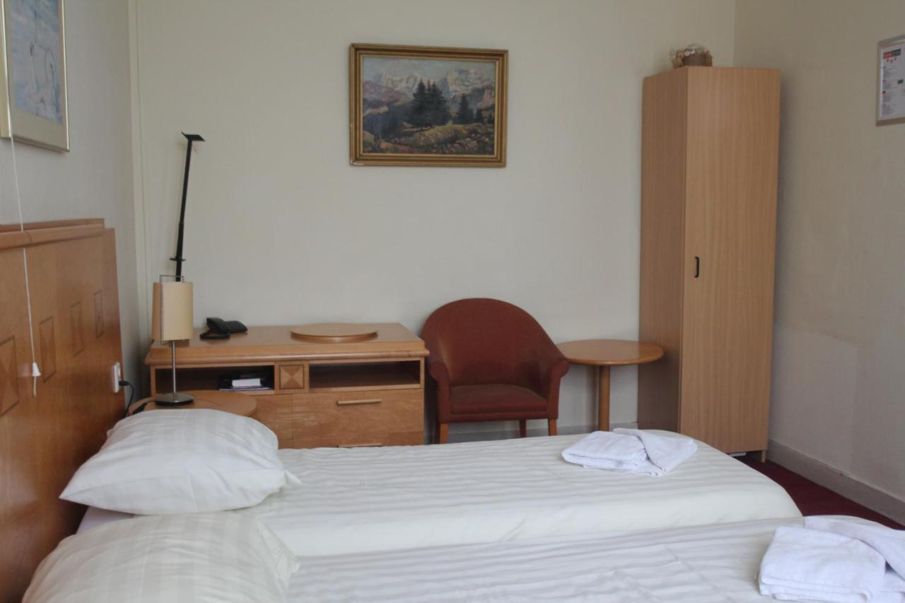 Hotel 2000 Valkenburg Valkenburg aan de Geul Екстер'єр фото